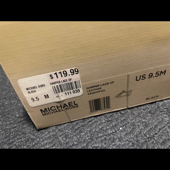 Michael Kors • Harper Lace Up • Women’s 9.5 - Picture 7 of 7